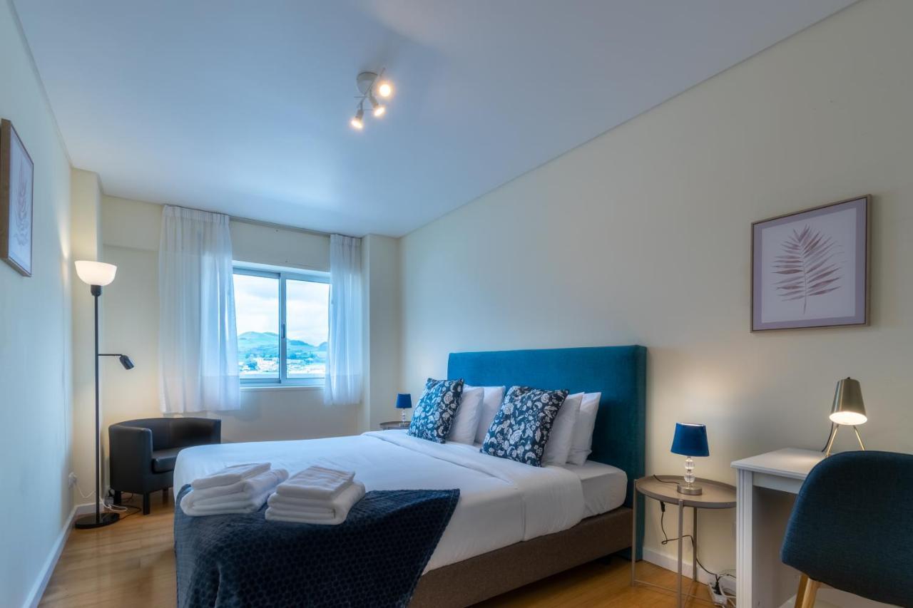 Atlantic Penthouse - City, Montain & Ocean - Free Parking Ponta Delgada 외부 사진